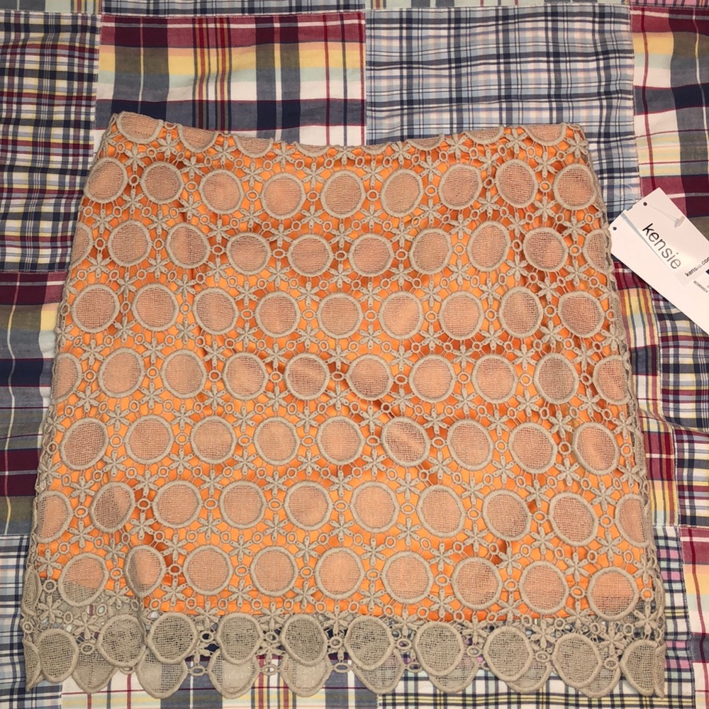 ♻️Kensie “Sandy Combo” Skirt